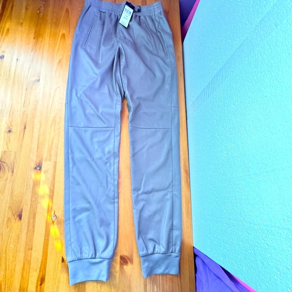 Bcbg joggers
